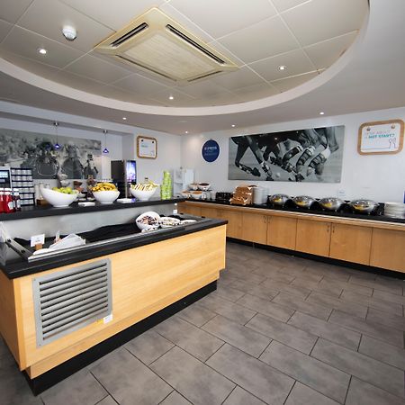 Holiday Inn Express, Chester Racecourse By Ihg Exterior foto