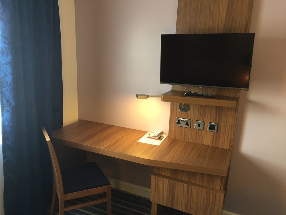 Holiday Inn Express, Chester Racecourse By Ihg Exterior foto